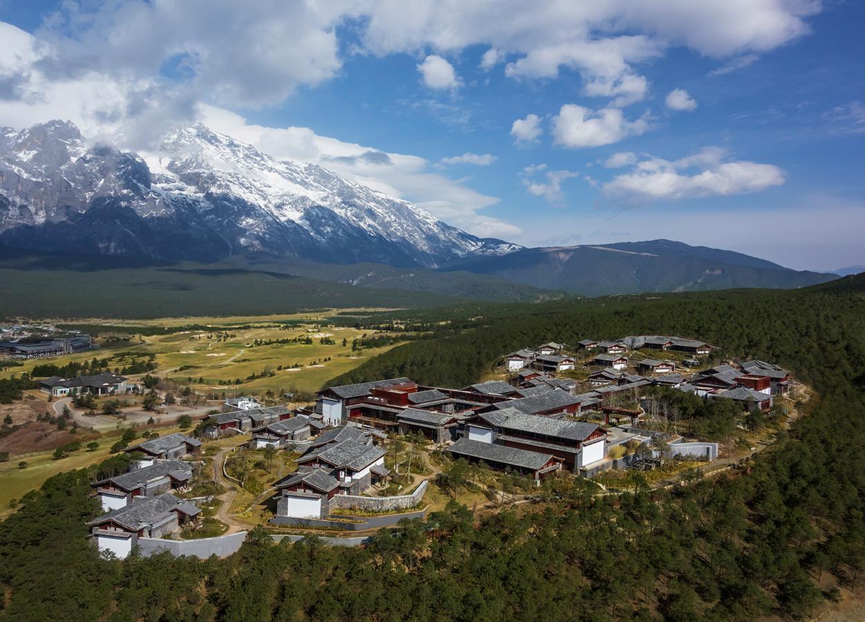 Jinmao Pureal Mountain Liiang Hotel Lijiang  Exterior foto